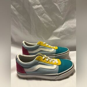 Vans women’s size 6.5 multicolor low top